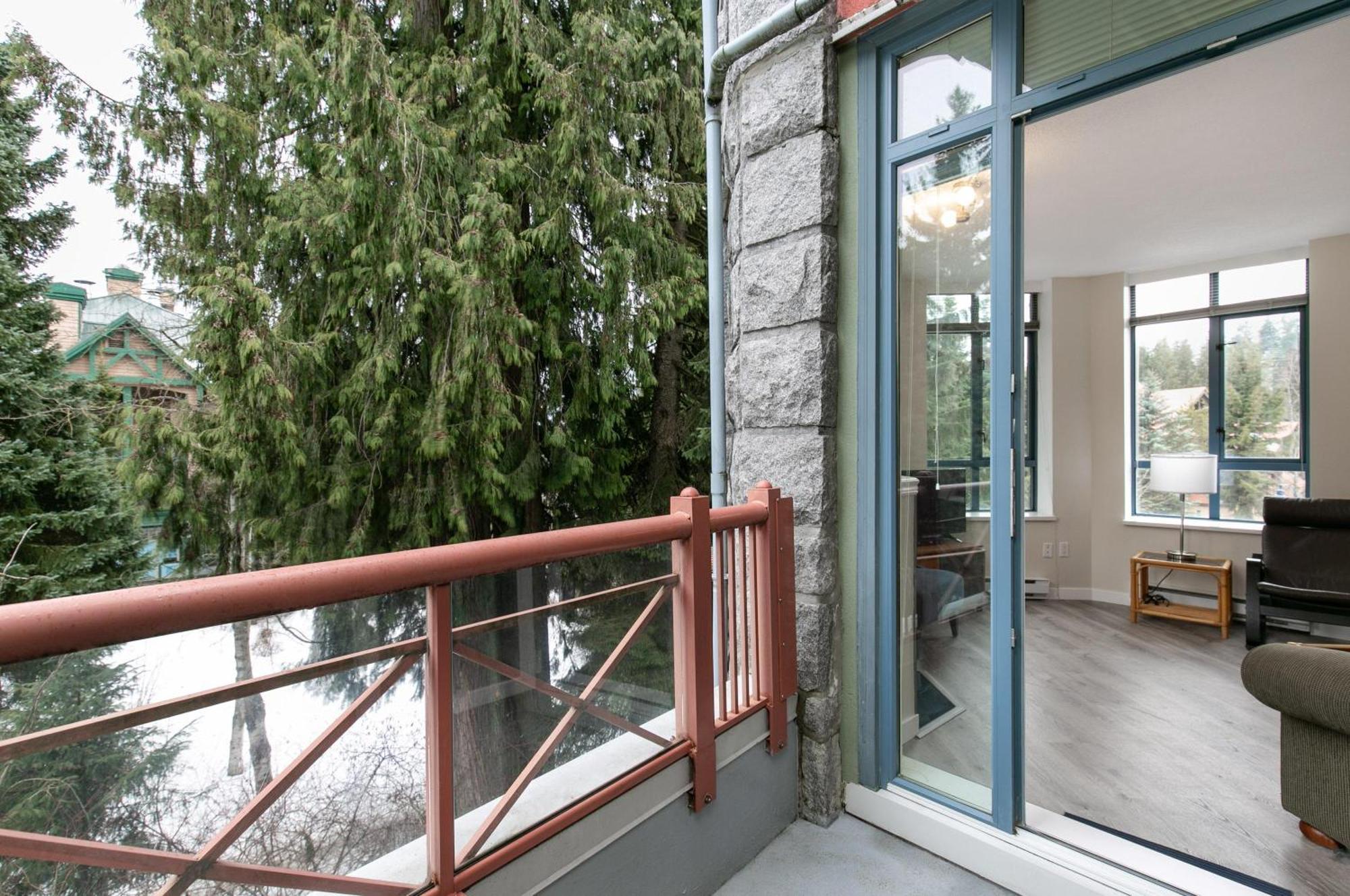 Alpenglow Lodge Bear Wonder One Bedroom By Mva Whistler Exterior photo